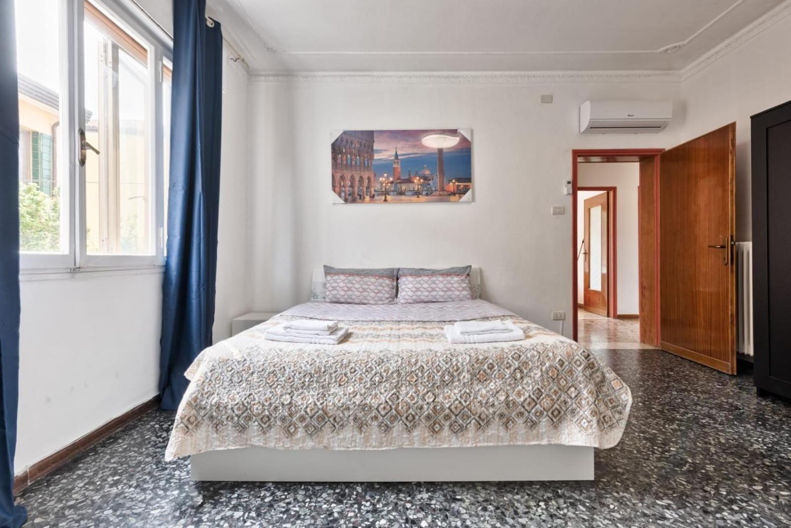 Cozy Best Apartment In City With Free Parking Marghera Eksteriør billede